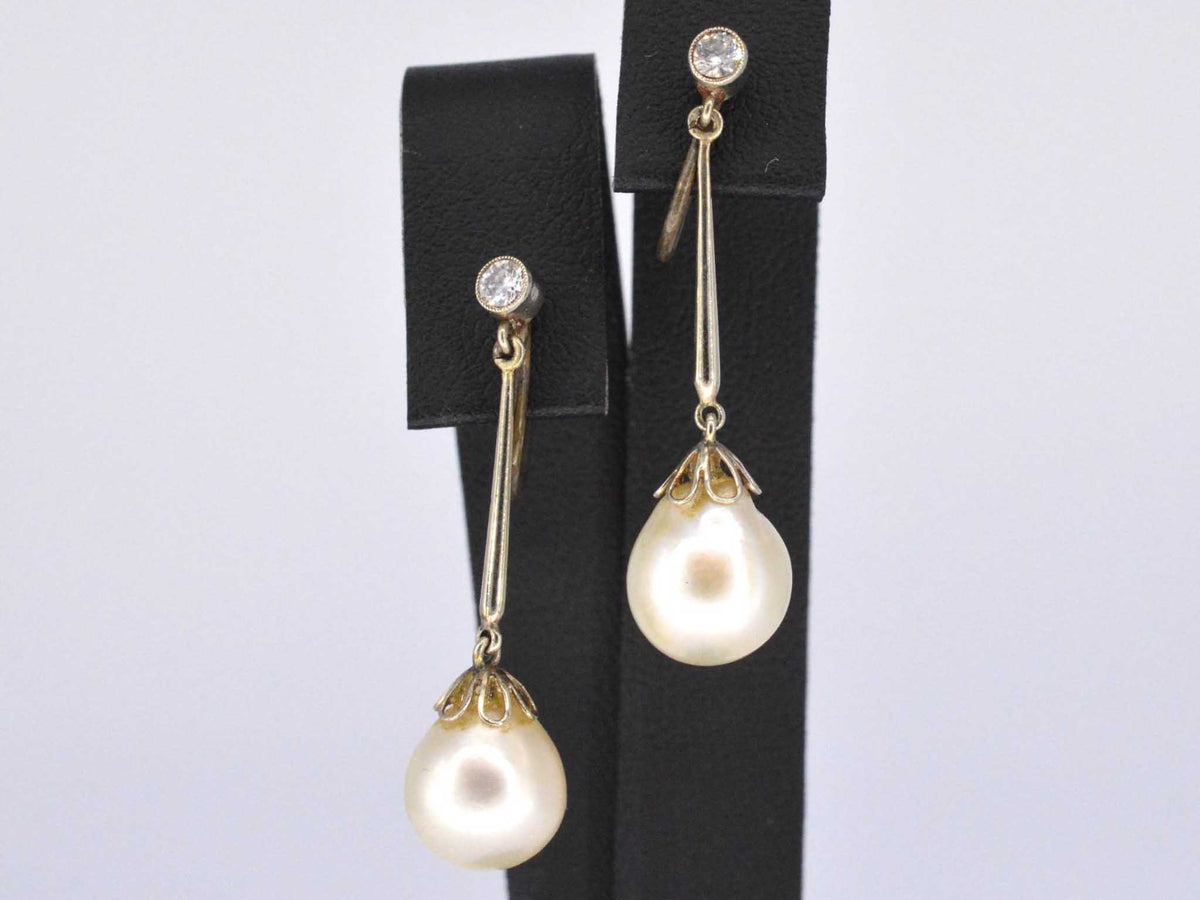 Antieke oorbellen met parels en diamant