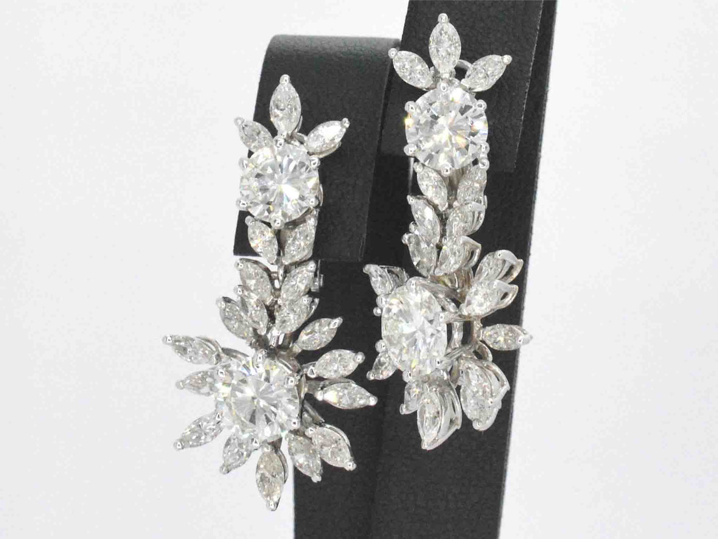 Exclusieve oorbellen met natuurlijke diamanten van wel 9.60 carat totaal