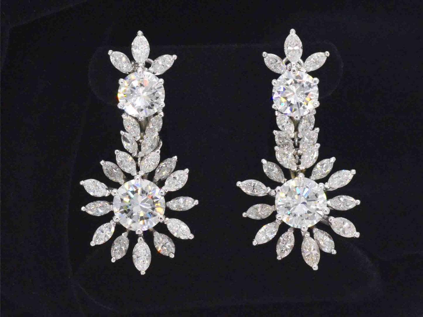 Exclusieve oorbellen met natuurlijke diamanten van wel 9.60 carat totaal