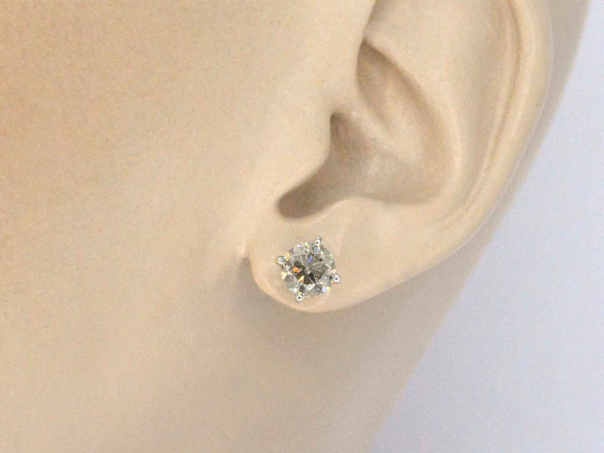 Witgouden solitair oorbellen met champagne diamant 3.00 carat