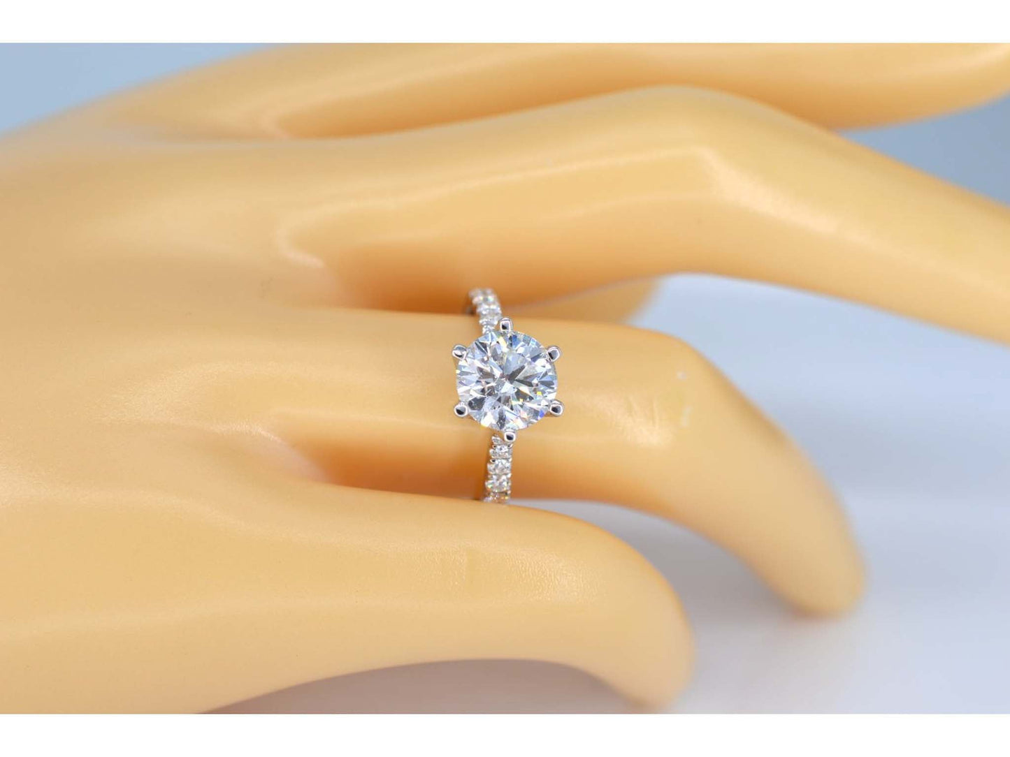 Witgouden ring met een diamant van 1.00 carat