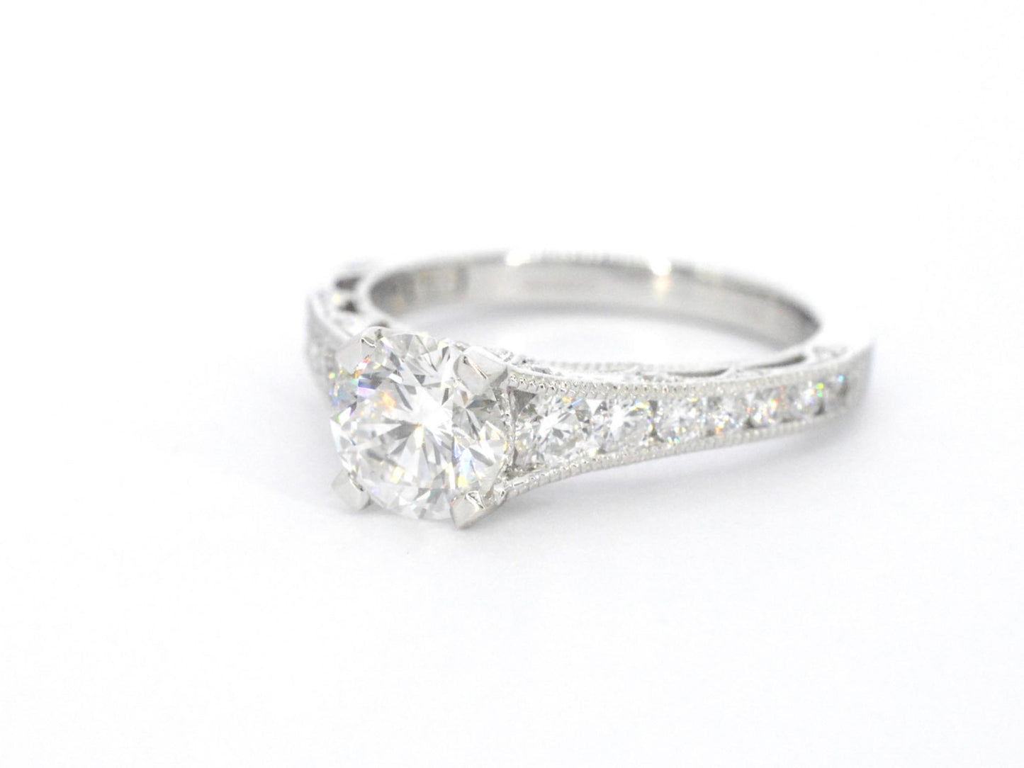 Platina ring met briljant geslepen diamanten