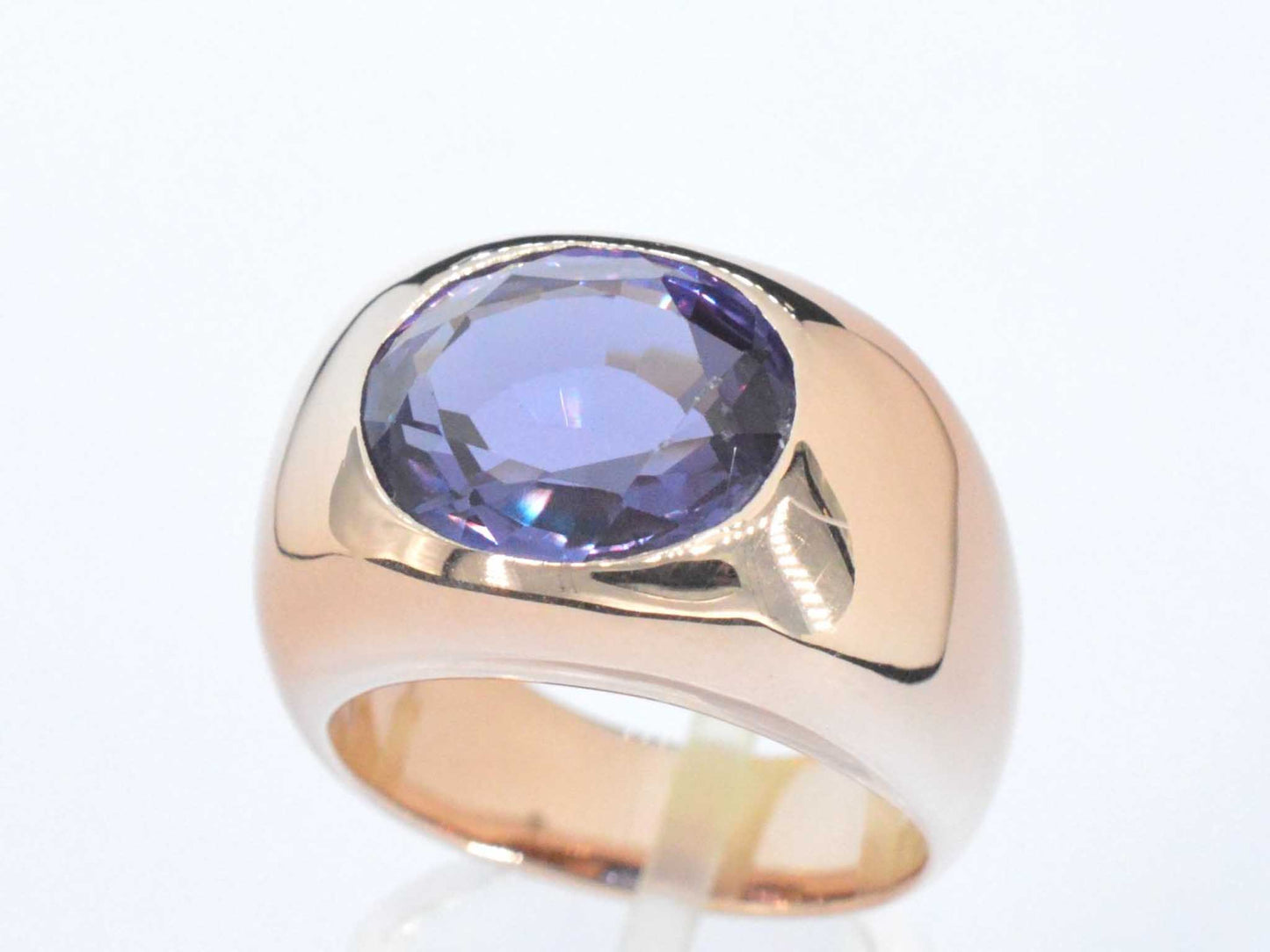 Gouden ring met amethist