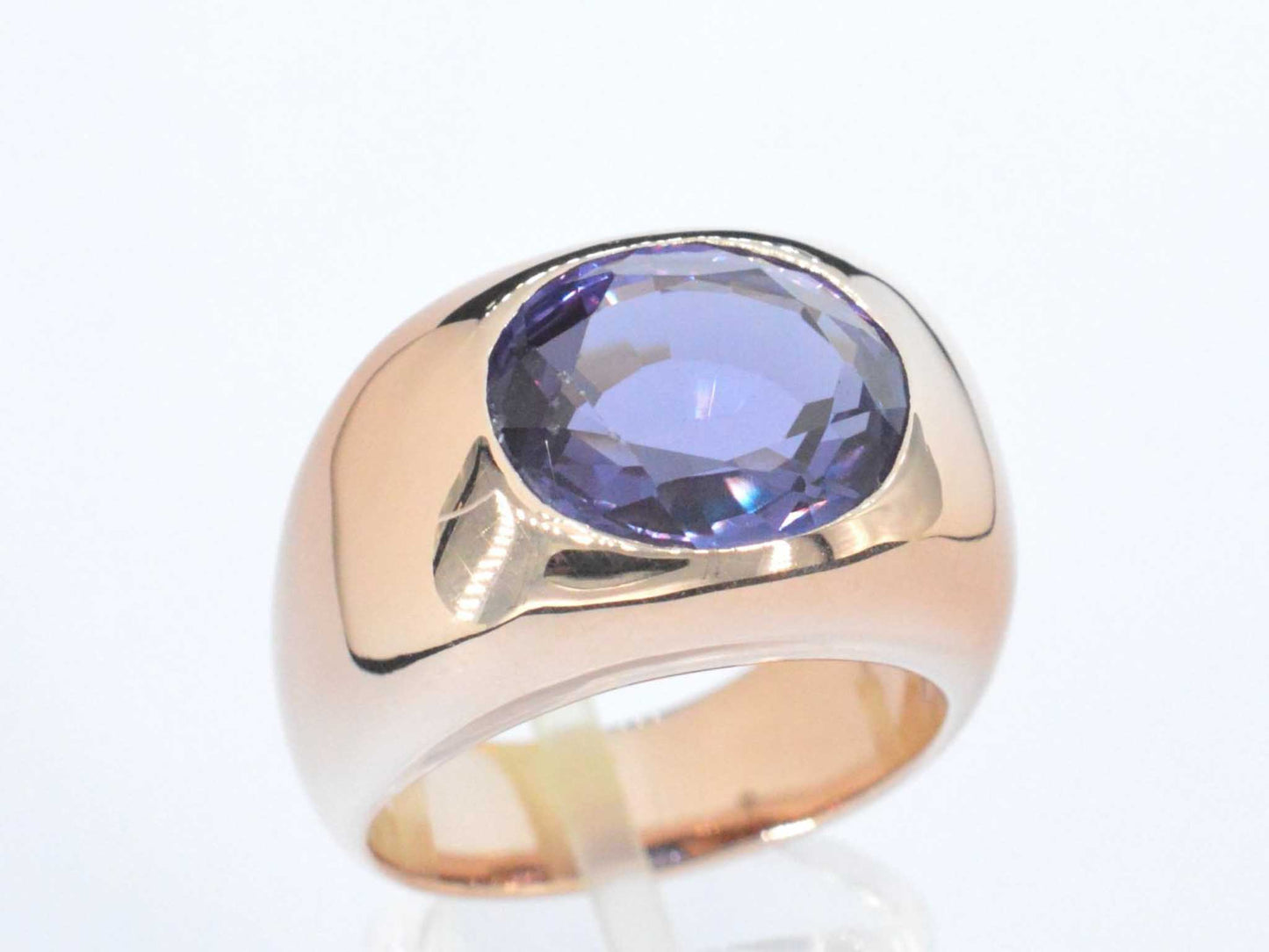 Gouden ring met amethist