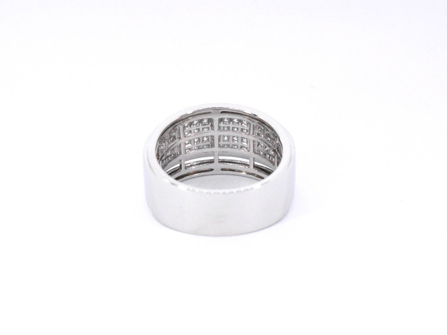 Witgouden ring met diamanten