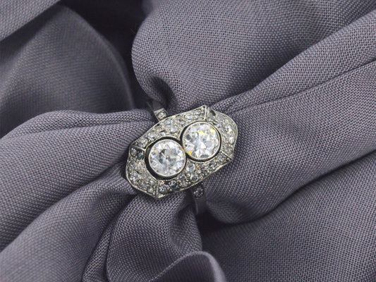 Art Deco platina ring met diamant