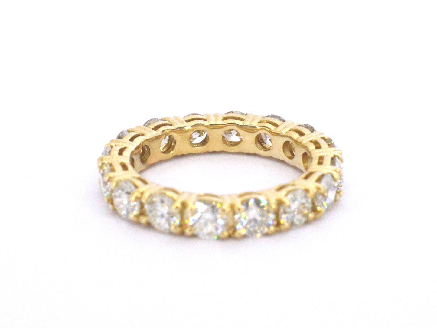 Exclusieve alliance ring met zeer hoge kwaliteit aan diamanten