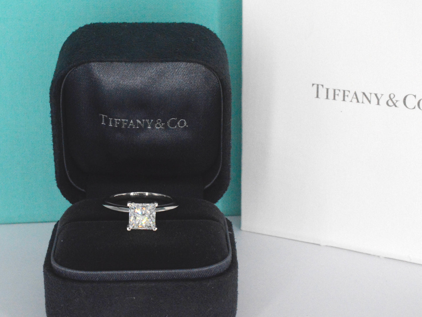 Tiffany & Co - Klassieke Tiffany & Co Prinses geslepen diamant in platinum ring